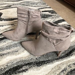 Fergalicious Slouchy Taupe Heel Boots 9.5 - 3”